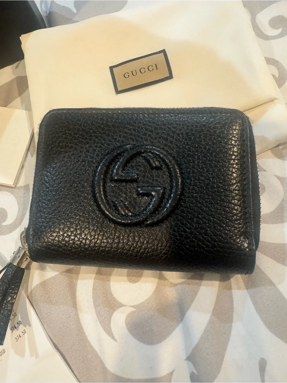 Gucci Black Pebbled Leather Zip Card Case with Embossed GG - Picture 2 of 9